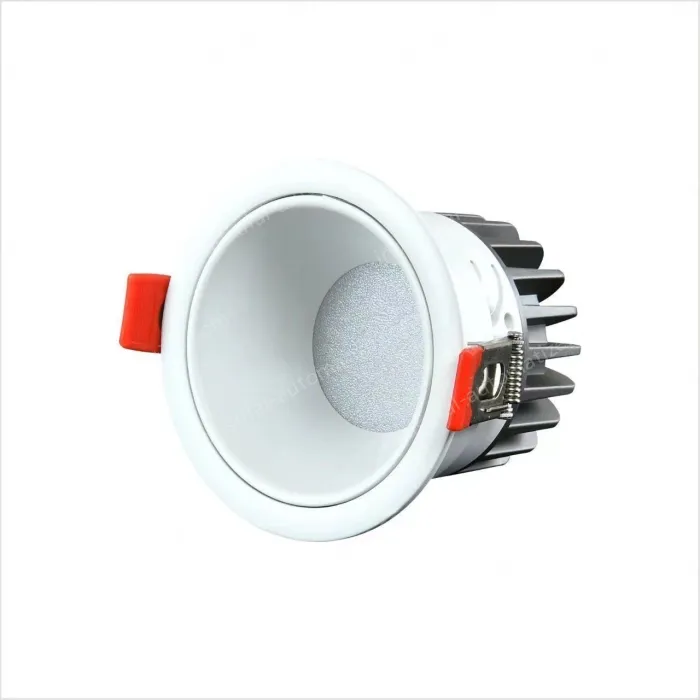 Downlight model: 10W white cup with an opening of 75mm 3500K Osram chip + Zeford drive